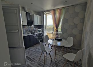 Сдаю 1-ком. квартиру, 41.5 м2, Волгоград, улица Пархоменко, 8А