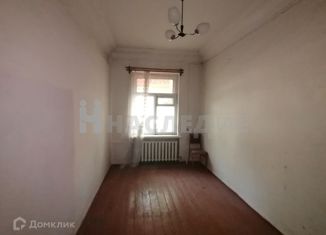 Продам 2-комнатную квартиру, 54 м2, Белая Калитва, Коммунистическая улица, 19