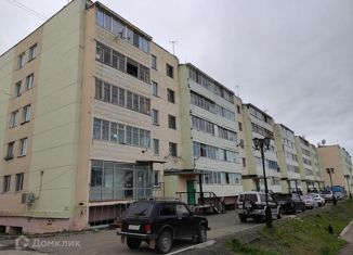 Однокомнатная квартира на продажу, 47.6 м2, посёлок городского типа Айхал, улица Кадзова, 2