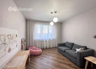 Аренда двухкомнатной квартиры, 54 м2, Москва, метро Лесопарковая, Варшавское шоссе, 149к1