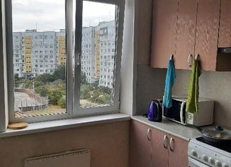 Продается однокомнатная квартира, 32 м2, Тольятти, Железнодорожная улица, 27, Комсомольский район