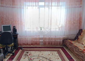 Продаю однокомнатную квартиру, 34.5 м2, Прокопьевск, улица Серова, 1А