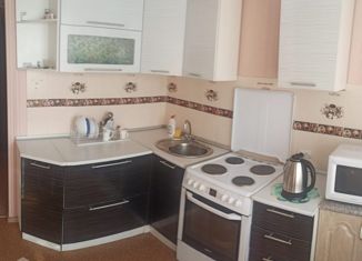 Продается 2-ком. квартира, 53.1 м2, Усть-Илимск, улица Карла Маркса, 3