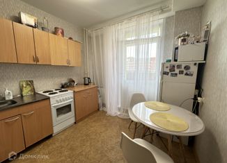 Продается двухкомнатная квартира, 45 м2, Березники, ЖК Любимов, улица Строителей, 12