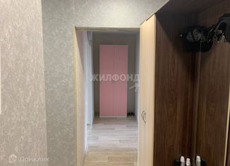 Продается двухкомнатная квартира, 46 м2, Самарская область, проспект Степана Разина, 10