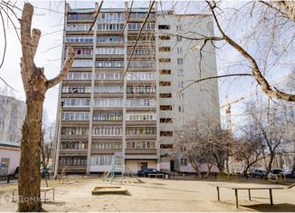 3-комнатная квартира на продажу, 72 м2, Екатеринбург, улица Кузнецова, 12А, улица Кузнецова