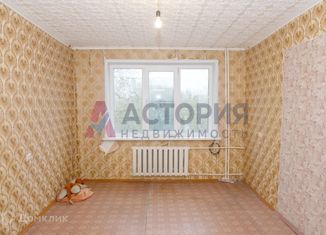 Продается 3-комнатная квартира, 61 м2, Тула, улица Доктора Гумилевской, 11, Пролетарский территориальный округ