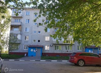 3-комнатная квартира на продажу, 68.3 м2, Омск, улица Дианова, 2