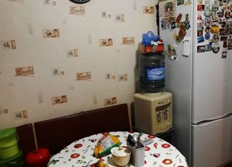 Продам четырехкомнатную квартиру, 85 м2, поселок Майский, Зелёная улица, 2