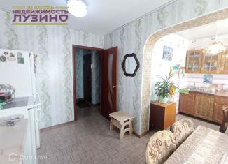 Продается 4-комнатная квартира, 59.5 м2, село Лузино, Комсомольская улица, 5