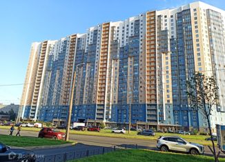 3-комнатная квартира на продажу, 80 м2, Санкт-Петербург, улица Коллонтай, 5/1, метро Проспект Большевиков