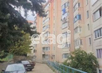 4-ком. квартира на продажу, 85.3 м2, Алушта, Юбилейная улица, 4