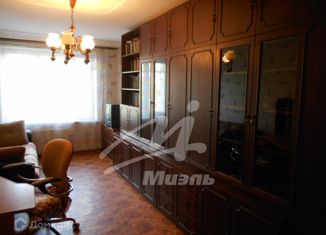 Продается 3-ком. квартира, 65 м2, Москва, Кленовый бульвар, 6, Кленовый бульвар