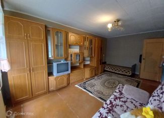 Продам 1-ком. квартиру, 30 м2, Фокино, улица Карла Маркса, 26