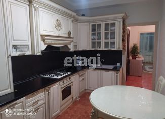 Продам двухкомнатную квартиру, 66.8 м2, посёлок городского типа Семендер, проспект Казбекова, 214