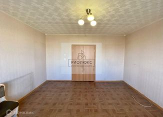 Продается 1-комнатная квартира, 41.5 м2, Челябинск, Пограничная улица, 32