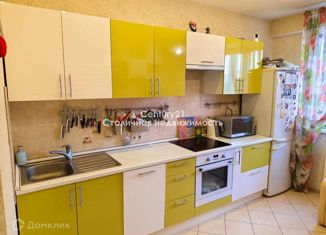 Продаю 1-ком. квартиру, 47 м2, посёлок Коммунарка, улица Александры Монаховой, 23