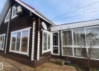 Продаю дом, 190 м2, станица Новотитаровская, улица Строителей