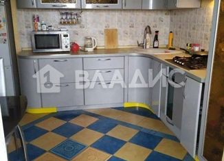 Продаю 4-ком. квартиру, 76 м2, Вологда, улица Текстильщиков, 15, 6-й микрорайон