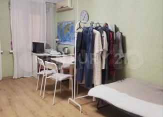 Продается однокомнатная квартира, 30 м2, Астрахань, улица Свердлова, 17, Кировский район