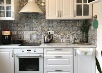 Продам однокомнатную квартиру, 38 м2, Москва, улица Главмосстроя, 5, метро Говорово