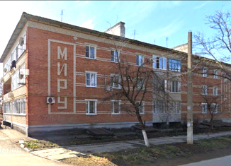 Продам трехкомнатную квартиру, 65 м2, поселок городского типа Ахтырский, улица Ленина, 5