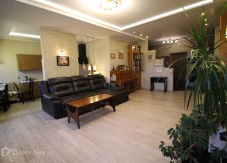 Продается трехкомнатная квартира, 104 м2, Санкт-Петербург, Бухарестская улица, 110к1, муниципальный округ № 75