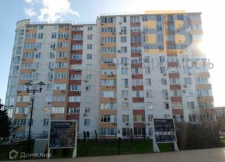 Продаю 4-комнатную квартиру, 134 м2, Севастополь, улица Репина, 1Б, ЖК Бриз