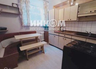 Сдаю двухкомнатную квартиру, 50 м2, Москва, улица Паршина, 27, улица Паршина