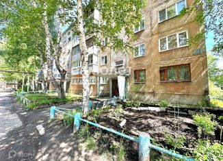 Продается 2-комнатная квартира, 43.8 м2, Ленинск-Кузнецкий, проспект Текстильщиков, 4/2