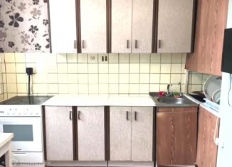 Продам 2-ком. квартиру, 44.4 м2, Москва, Краснодарская улица, 51к3, метро Люблино