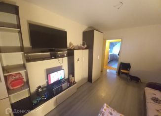 Продается двухкомнатная квартира, 48 м2, посёлок Сатис, Октябрьская улица, 8