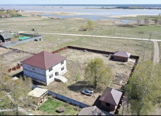 Продам дом, 543 м2, село Красный Яр, Молодёжная улица, 2