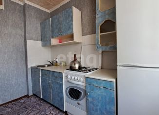 Сдам в аренду трехкомнатную квартиру, 65 м2, Усинск, Воркутинская улица, 39