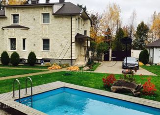 Продается дом, 300 м2, посёлок Ивановское