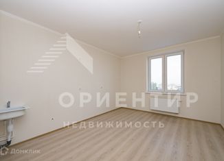 Продажа трехкомнатной квартиры, 78.2 м2, Екатеринбург, улица Чапаева, 79, улица Чапаева