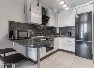 Продаю однокомнатную квартиру, 42 м2, Пушкин, Камероновская улица, 12с2