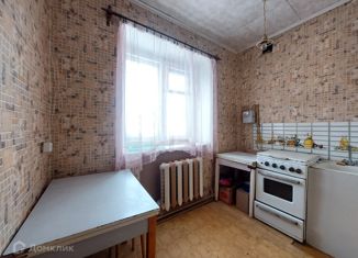 Продам двухкомнатную квартиру, 42.8 м2, посёлок городского типа Красная Горбатка, Комсомольская улица, 86