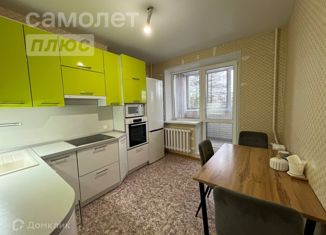 Продаю двухкомнатную квартиру, 60.3 м2, Уфа, Калининский район, Сельская Богородская улица, 35
