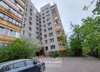 Четырехкомнатная квартира на продажу, 97.4 м2, Курская область, улица Димитрова, 40