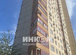 Продам двухкомнатную квартиру, 69.8 м2, Москва, Никулинская улица, 6к1, метро Озёрная