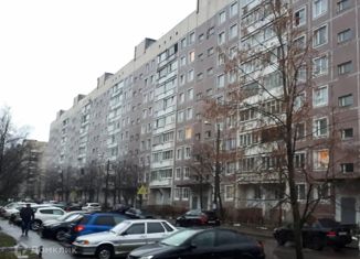 Продам трехкомнатную квартиру, 58 м2, Сертолово, улица Молодцова, 8