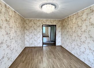 Продается двухкомнатная квартира, 55 м2, поселок Васильково, улица 40 лет Победы, 4