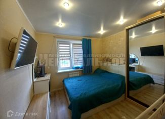 Продается двухкомнатная квартира, 56.6 м2, деревня Быльники, Солнечная улица, 12