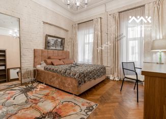 Продаю 2-комнатную квартиру, 74 м2, Санкт-Петербург, улица Пестеля, 2А, улица Пестеля