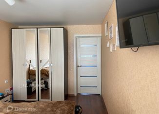 Продаю двухкомнатную квартиру, 51 м2, поселок городского типа Знаменка, улица Гагарина, 5