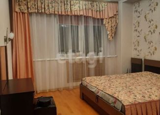 Сдам в аренду 2-ком. квартиру, 82.8 м2, Нижний Новгород, улица Короленко, 19Б, улица Короленко