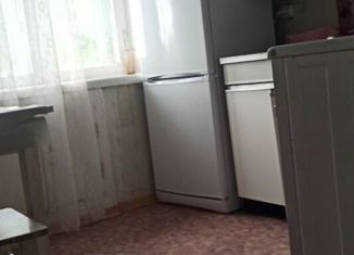 Продажа двухкомнатной квартиры, 42 м2, Юрга, улица Максименко, 2