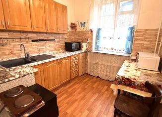 Продам двухкомнатную квартиру, 47 м2, Мурманск, улица Вице-адмирала Николаева, 1/9