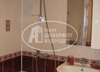 Продам четырехкомнатную квартиру, 88.6 м2, Чусовой, Коммунистическая улица, 13/2